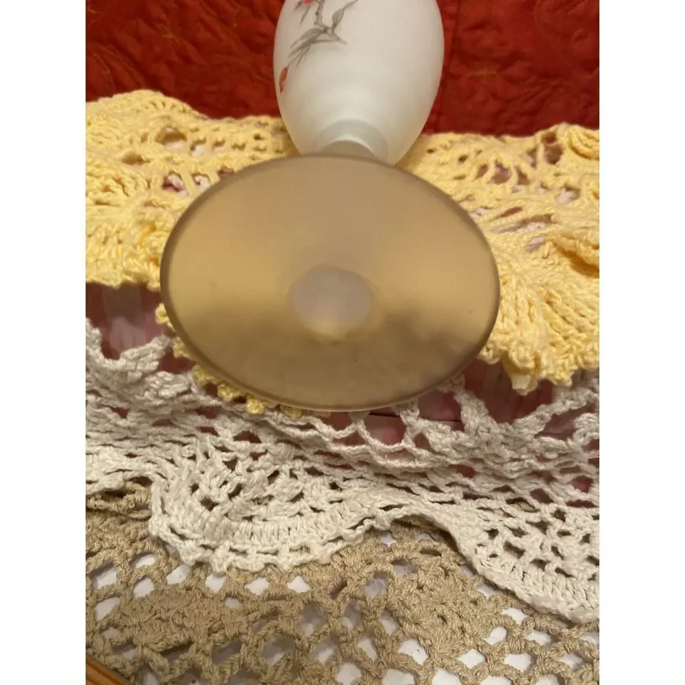 Vintage‎ 1960's Satin Art Glass  Elegant Sparrow Vase Made in Italy by Norleans